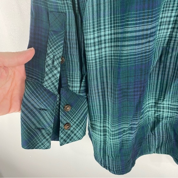 J. Jill 100% Rayon Full Button Up Down Plaid‎ Flannel Shirt Blouse Green Size XS - Picture 5 of 6